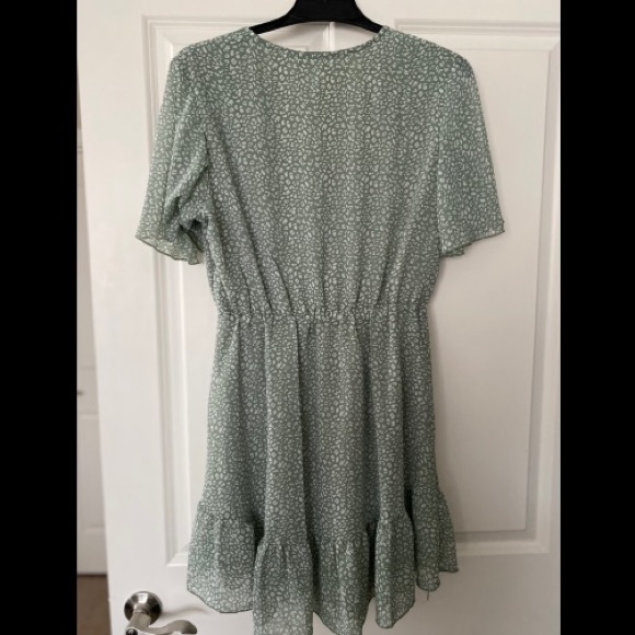 Green Sundress, Large - Picture 3 of 3